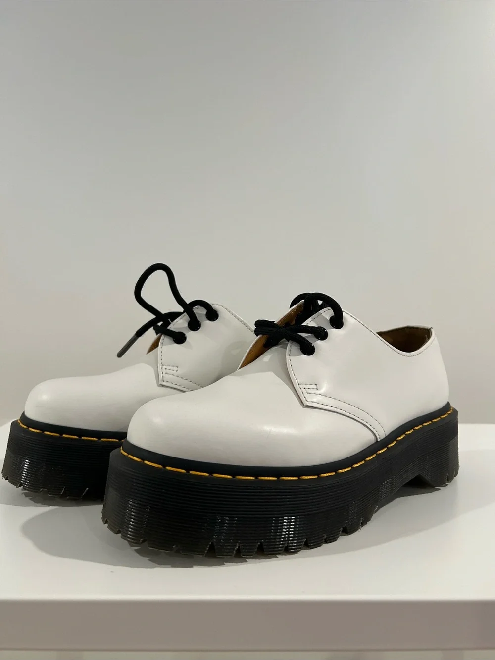Dr. Martens 1461 Quad White Platform Oxford Shoes Women’s 8 EU 39